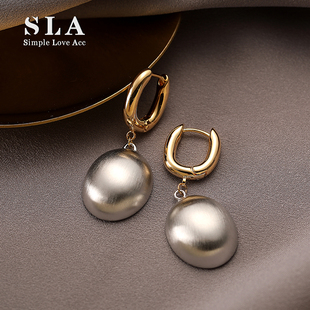 美拉德爆款 Acc私家 金属耳扣拉丝设计师耳环女 Love Simple