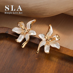 小众高级感独特小清新花朵气质新品 Acc私家 耳环女潮 Love Simple