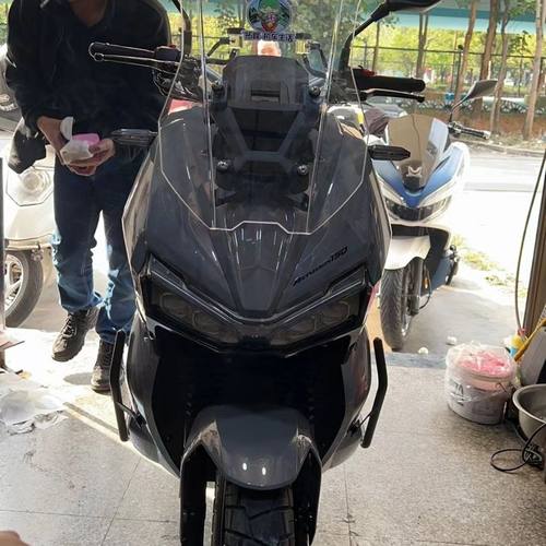 适用布雷斯通极宙150ADV