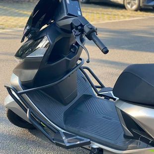 适用适配九号M5前杠M5100 125保险杠前置外卖架脚踏M5200护杠货架