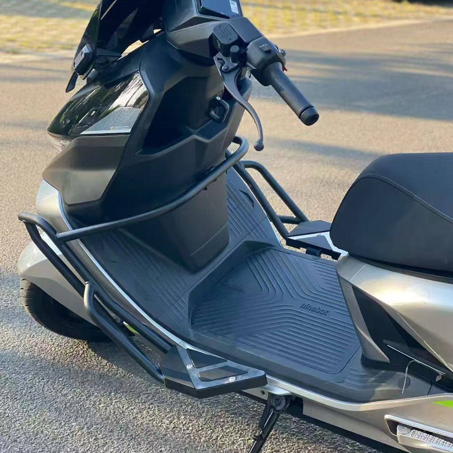 适用适九号M5100电动车