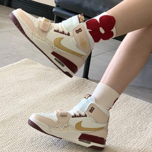 【奥莱】耐克Jordan Legacy  AJ312新年款女子高帮板鞋IB4914-161