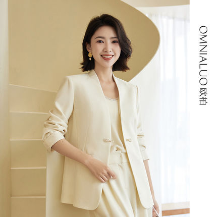 欧柏兰奴无领西装女2026新款米白色单排扣通勤气质外套