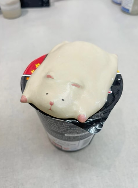 小鼠摆件压泡面神器仓鼠泡面盖