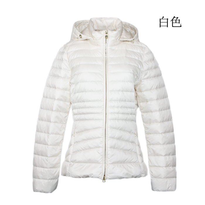 G意大利轻奢品牌 会呼吸的衣服 羽绒服宽松连可卸帽轻薄W5525B冬