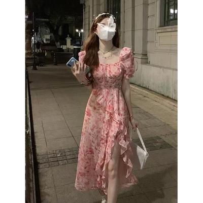 茶歇法式开叉不规则粉色碎花连衣裙女夏高级感小个子复古收腰长裙