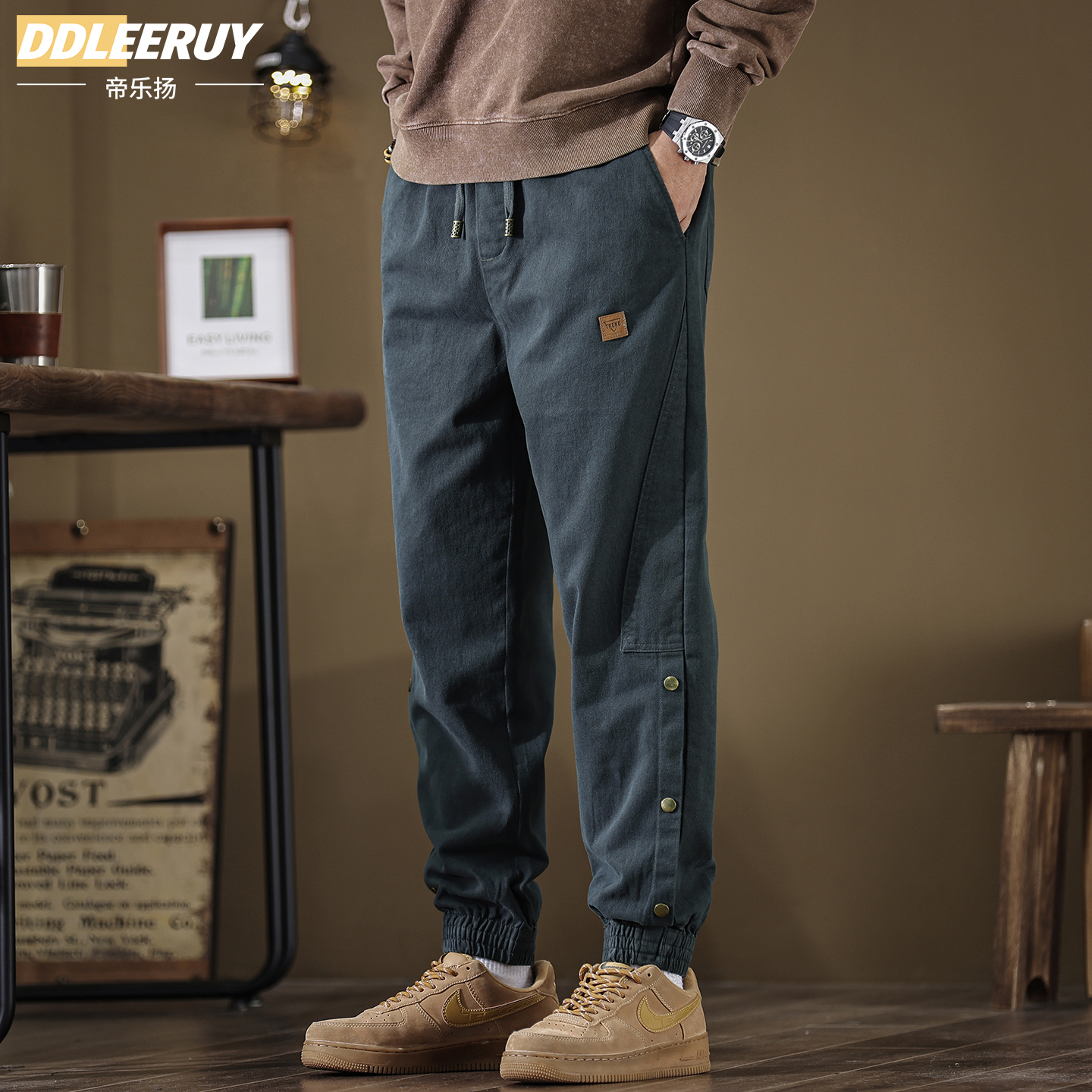 长裤男士休闲束脚宽松直筒运动裤