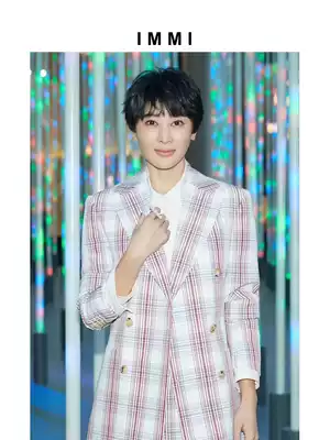 (Designer brand IMMI) show the same pattern check wool double breasted suit 192JK049X