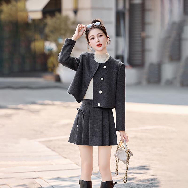 尚套装2025冬新款秋小香风羊毛呢时短HE5130-0外套半身裙裙两件套