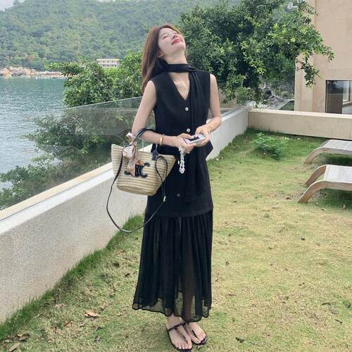 黑身色轻熟纯风套装女C026-260季新款领马夏甲网欲纱拼接半裙两件