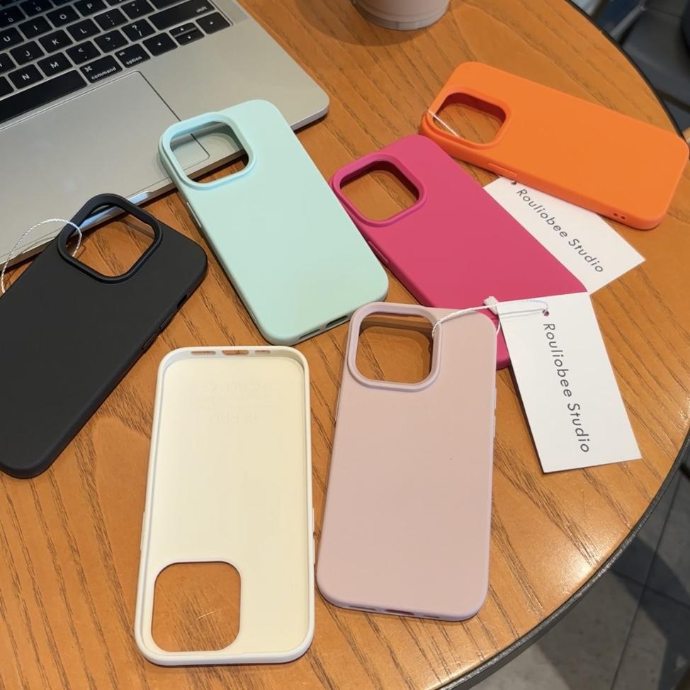 多巴胺彩色高级感荔枝纹适用于苹果15仿皮手机壳iPhone14promax简约纯色13磨砂凹凸感12防摔11情侣软壳保护套