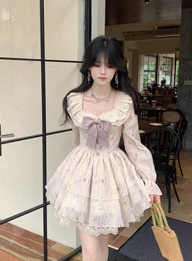 温柔绝美花边方领碎花连衣裙女秋季新款蕾丝拼接收腰公主裙短裙子