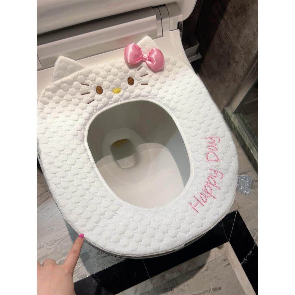 哈喽kitty马桶垫四季通用女孩子家用高级感坐便套座圈2025新款