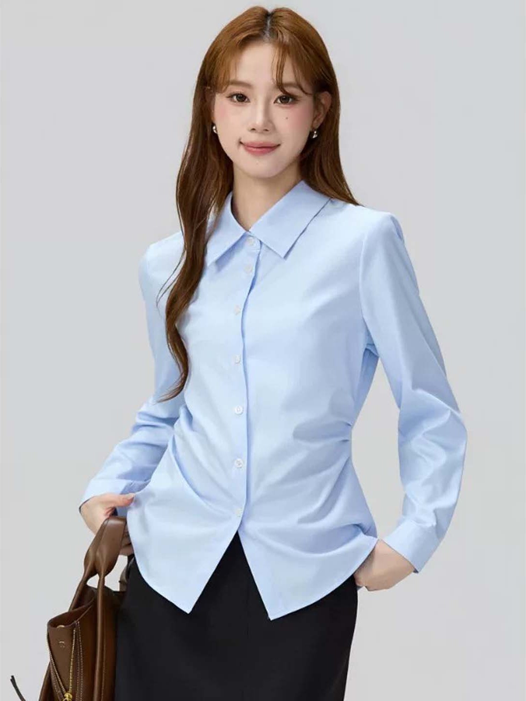 蓝色衬衫女2026秋季新款高级感抽褶收腰衬衣通勤职业正装面试上衣