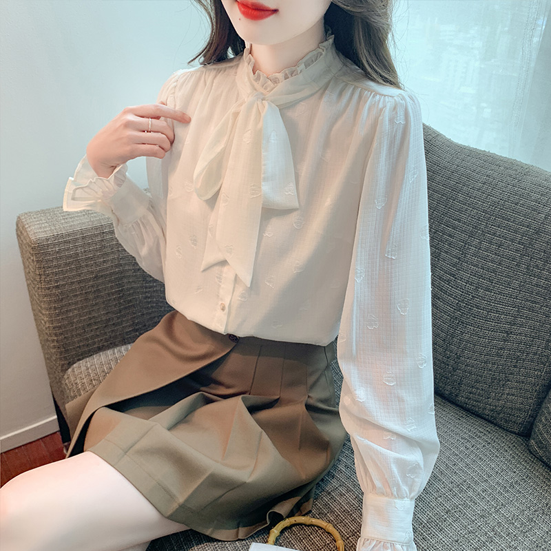 蝴蝶结雪纺衫女秋季2025新款气质喇叭袖木耳边立领上衣内搭打底衫