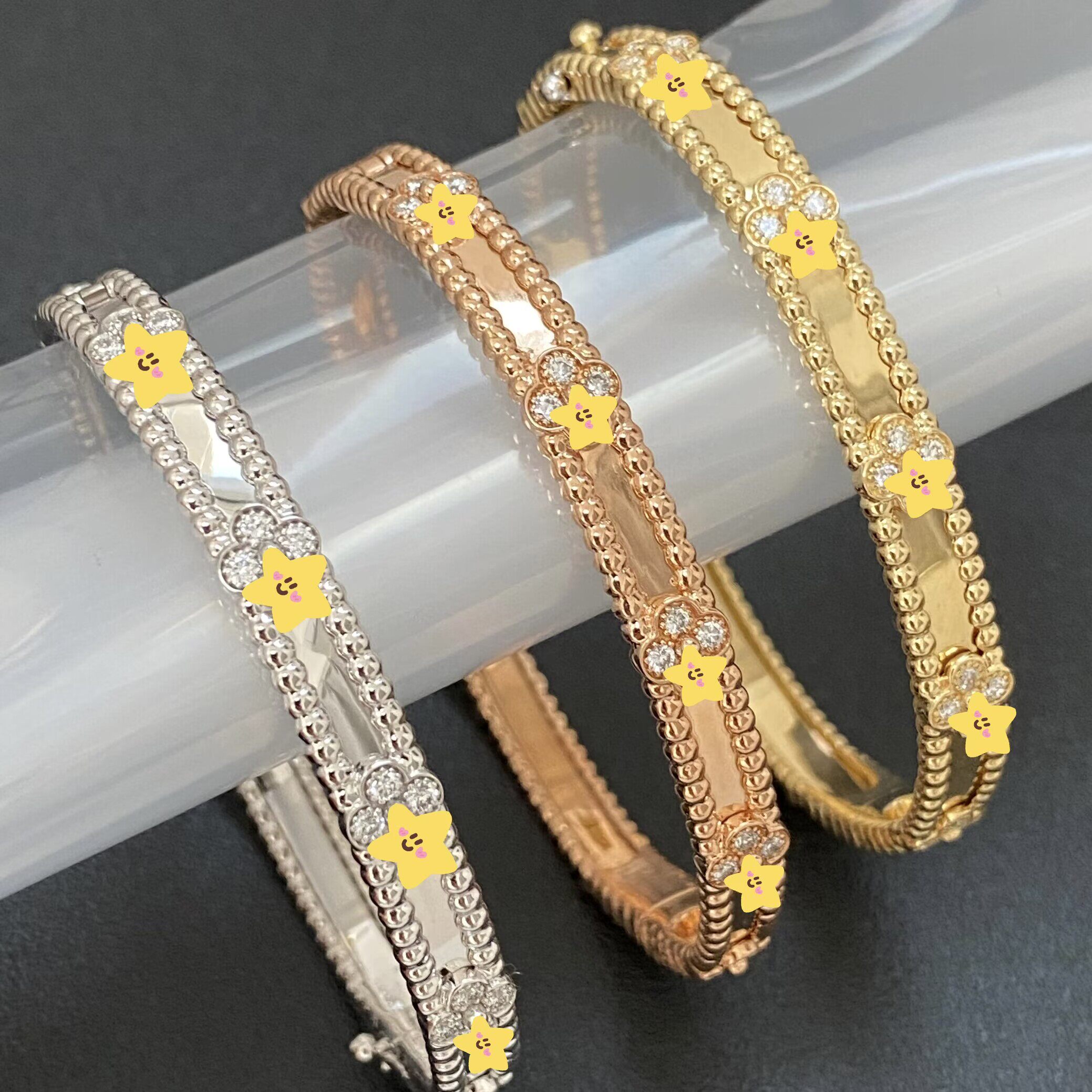 18k金白金玫瑰金黄金窄版万花筒珠珠满钻四叶草手镯au750天然钻石