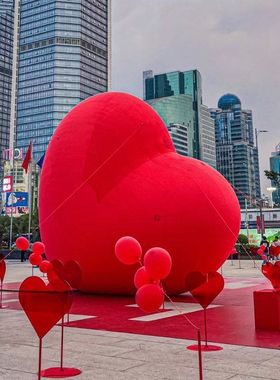 情人节红色爱心摆件商场店铺新年橱窗装饰网红过年道具点场景布置
