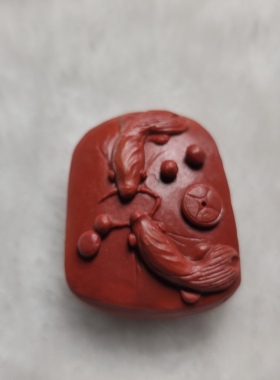 天然南红玛瑙金鱼吊坠挂件锦鲤年年有余男女款玉石流行时尚饰品