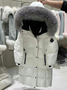 大毛领皮草羽绒服长款女2025冬季新款狐狸毛领连帽工装鹅绒服外套