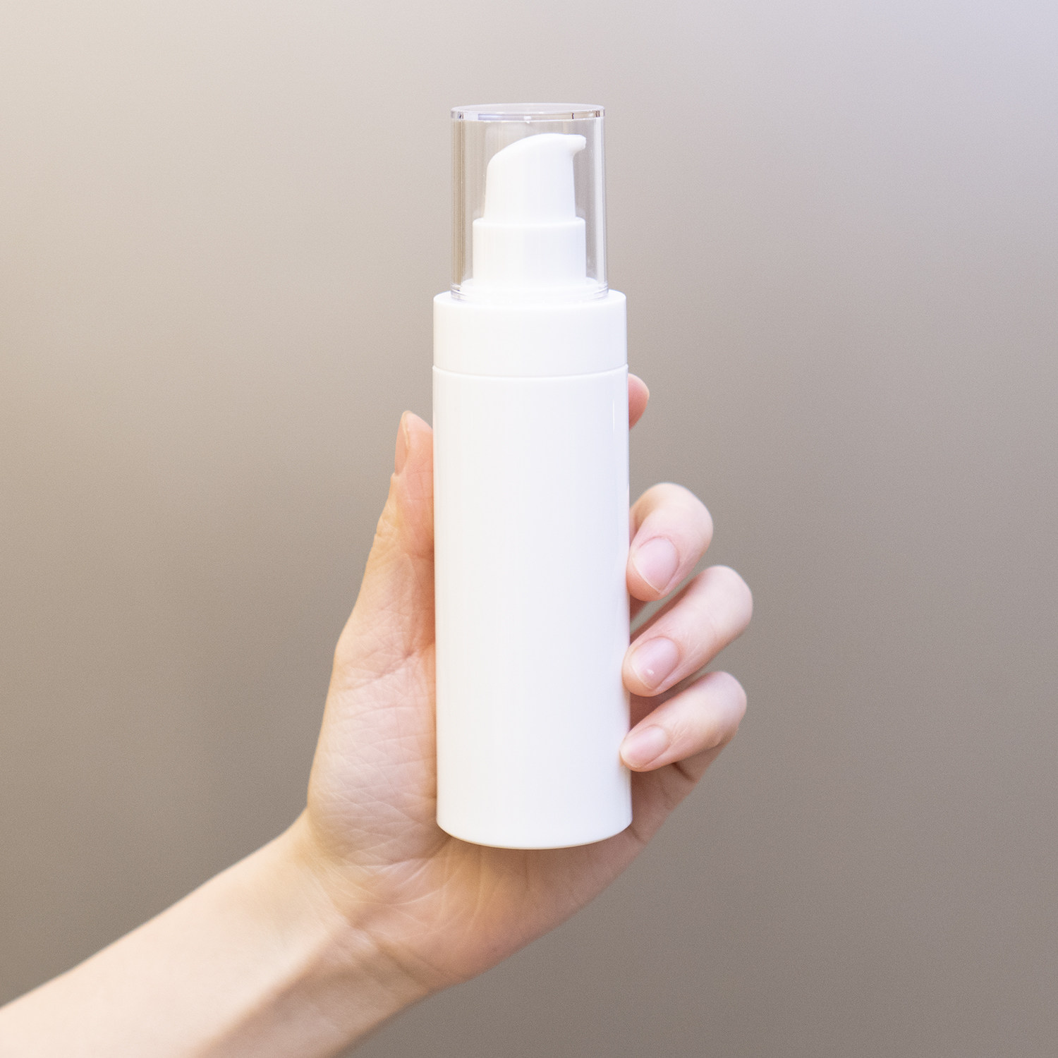 遮光大容量真空乳液瓶按压防晒霜分装瓶塑料pp避光真空瓶80毫升