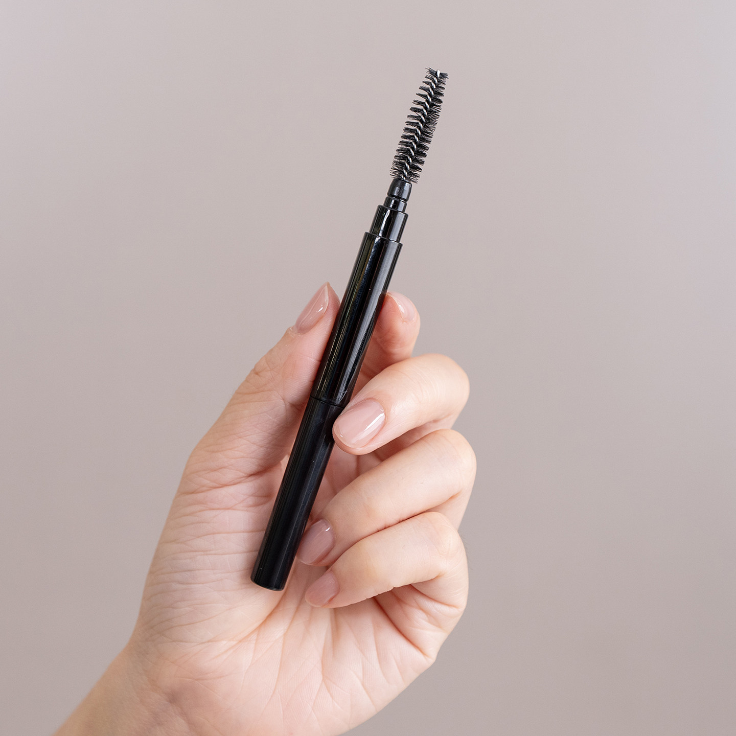 双头带盖便携螺旋斜角刀锋眉粉刷眼线卧蚕刷睫毛刷黑色白色长款