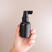 100毫升遮光喷雾瓶长嘴口腔喷雾分装 护发水优质塑料带盖旅行
