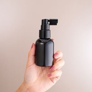 50/100毫升遮光喷雾瓶长嘴口腔喷雾分装护发水优质塑料带盖旅行