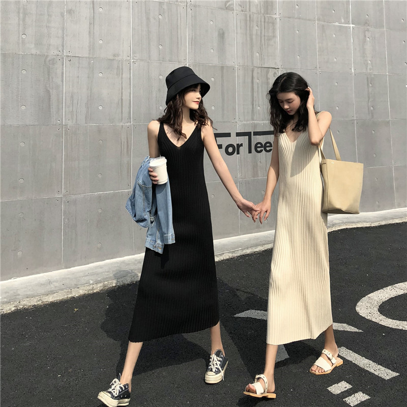 秋季针织连衣裙2019新款初秋款洋气中长款吊带裙女减龄百搭毛衣裙假一赔三