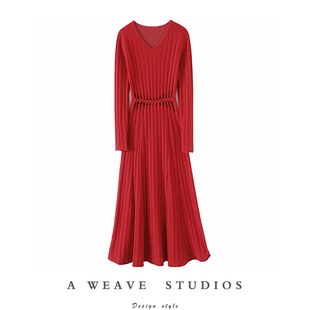 颠覆平庸！编织镂空100%山羊绒衫女V领纯羊绒毛衣伞裙长款连衣裙