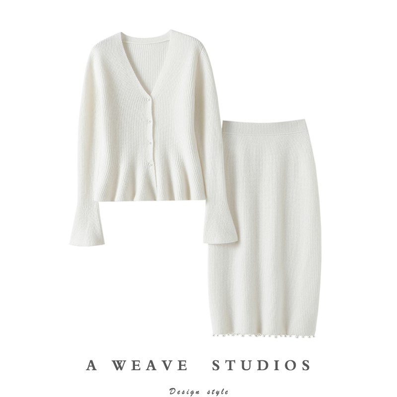 实名吹爆！加厚V领100%纯衫羊绒开衫女纯羊绒毛衣半身裙子套装