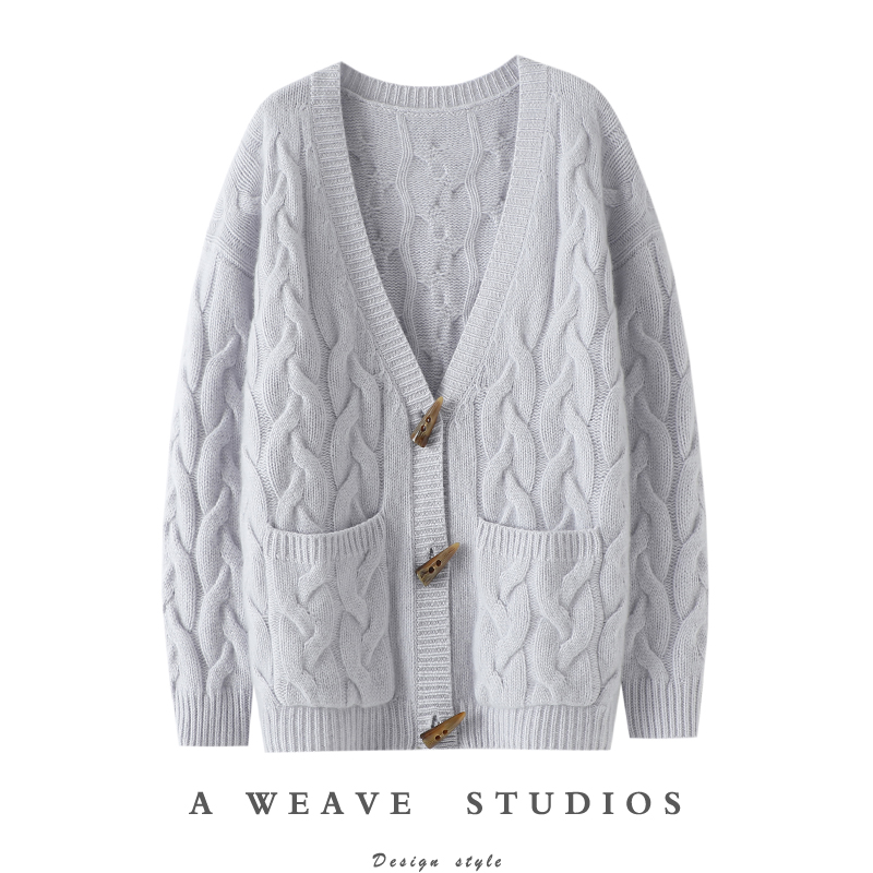 启超本真不做作！牛角扣100%纯山羊绒开衫V领米色针织开衫外套厚