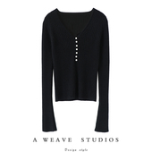 纯羊绒针织开衫 时髦一种形式 好穿仿珍珠扣V领喇叭袖 女秋冬毛衣