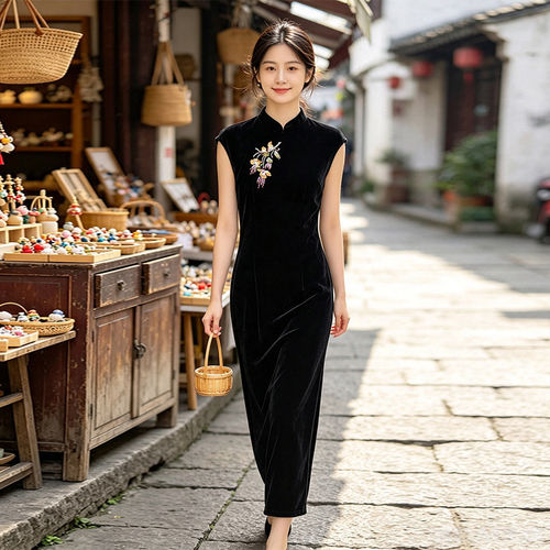 黑色丝绒无袖国风新中式苏州长款旗袍改良年轻款2026新款女高级感