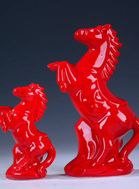 红色时尚风简约摆设电视柜陶瓷马