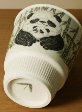 淘气鸭原创雪梨陶熊猫杯子景德镇高温瓷手工作家器咖啡杯艺术礼物