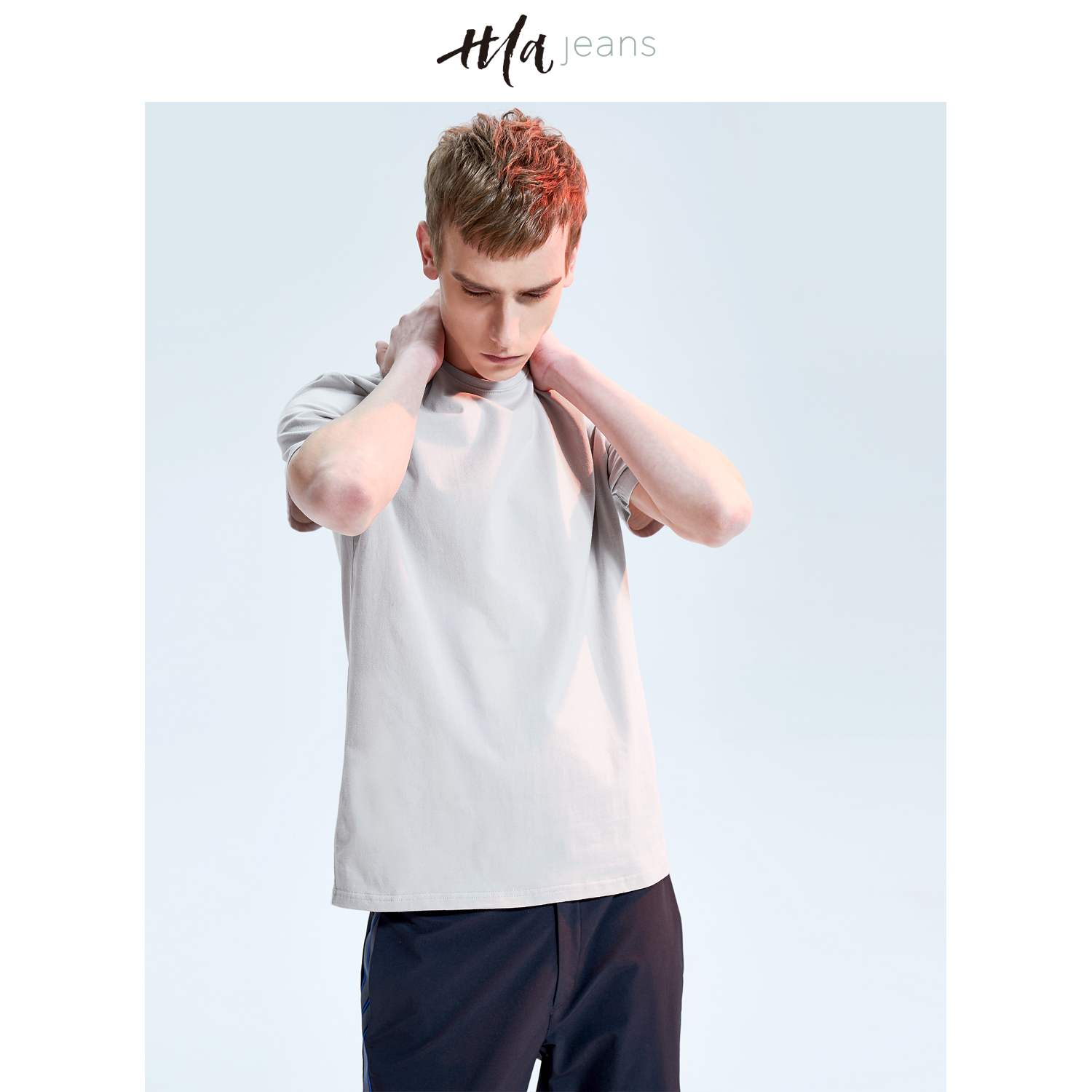 HLA JEANS»ù´¡´òµ×¶ÌÐätÐô2018Ïļ¾ÐÂÆ·ÄÐ×°ÊæÊÊÌ×Í·ÉÏÒº£À½³±ÅÆ