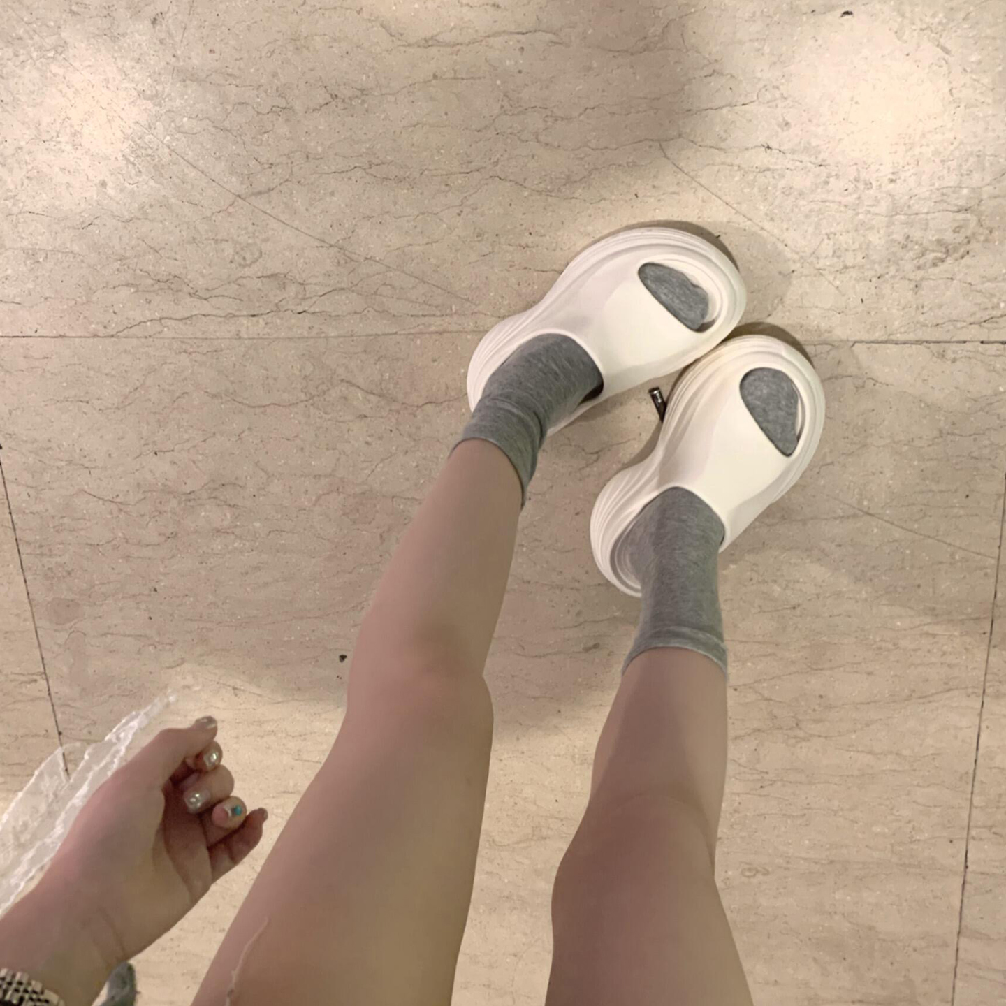 一下长高6cm！踩屎感拖鞋女新款