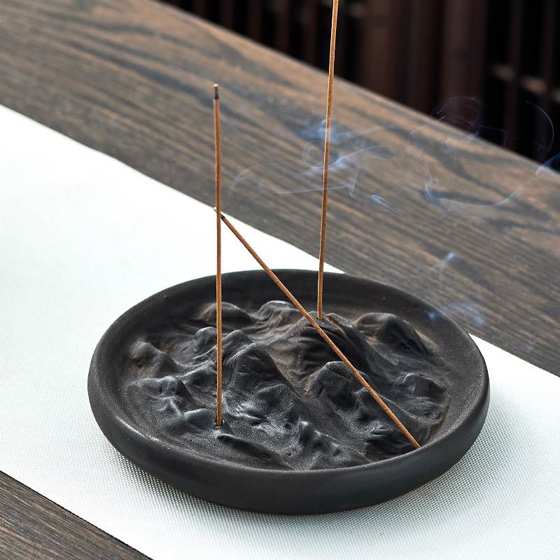 Disc incense burner line incense insertion room creative