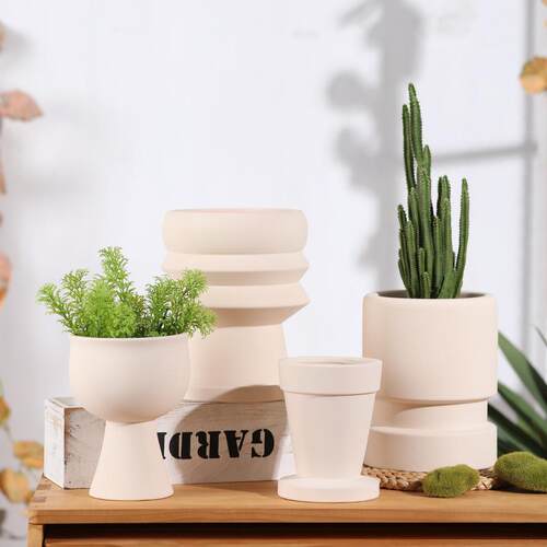 Simple Three-Dimensional Plane Ceramic Plain Burned Embryo
