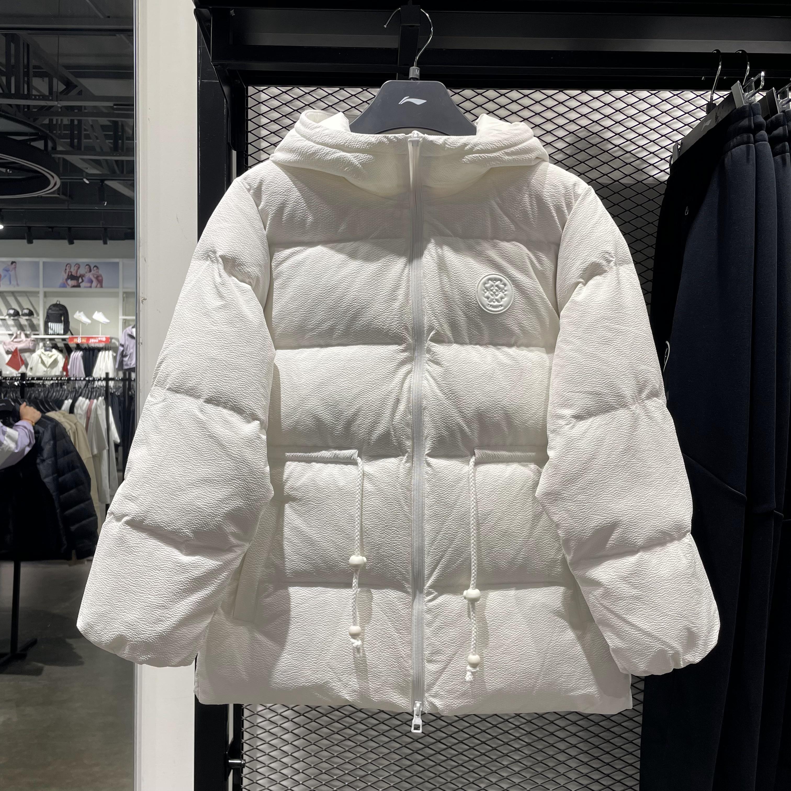 李宁2023冬款新品女子运动潮流宽松连帽鸭绒保暖中羽绒服AYMT150