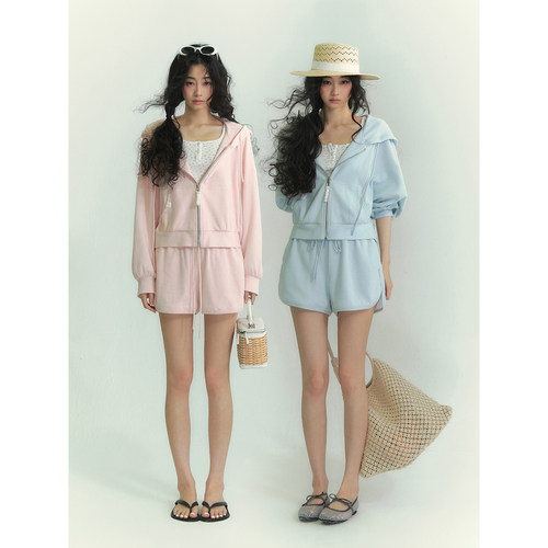 SOMESOWE 华夫格连帽卫衣/休闲运动风短裤/小碎花亨利领背心