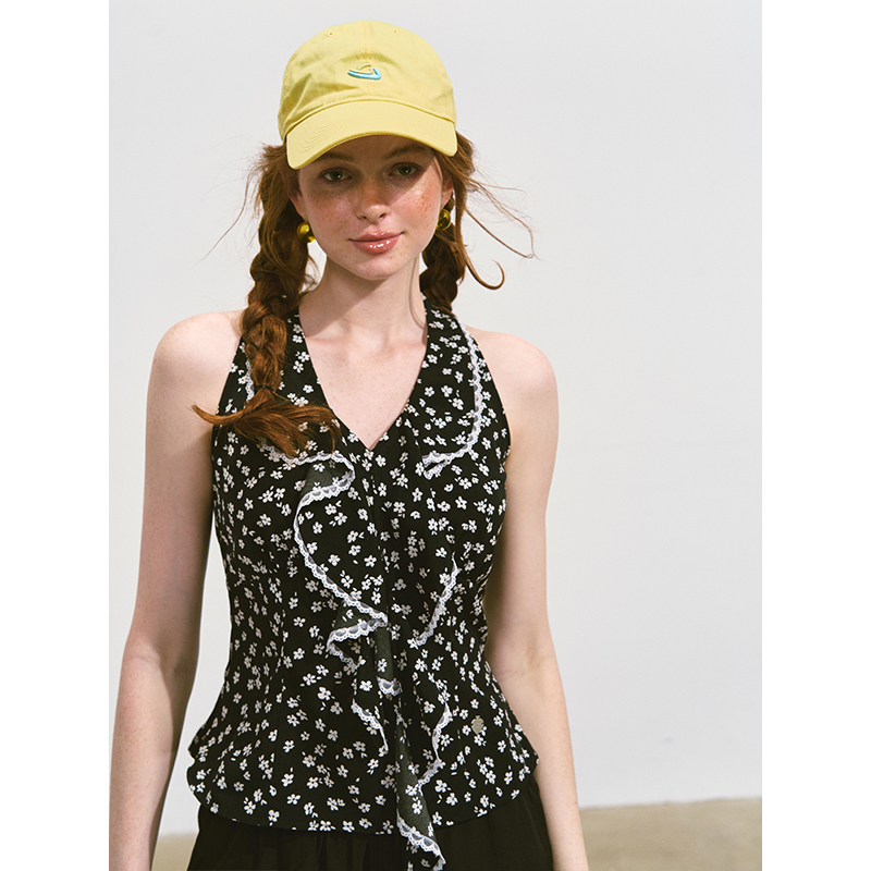 SOMESOWE法式V领蕾丝挂脖上衣