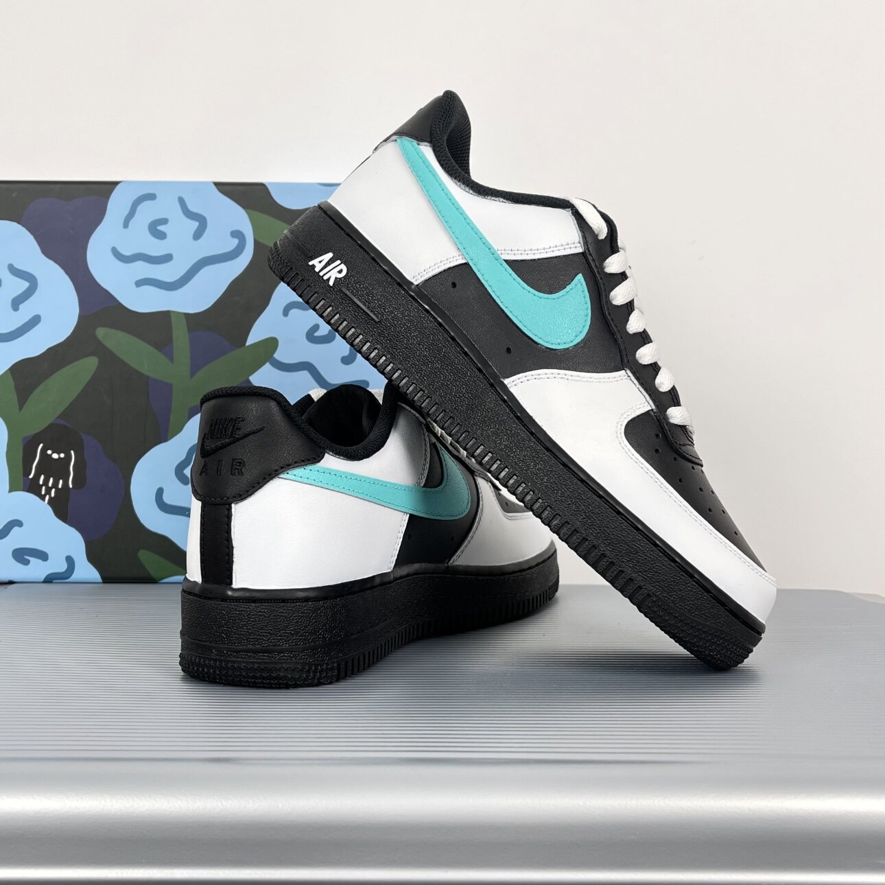 【定制球鞋】Nike Air Force 1黑白蓝拼接舒适百搭潮流低帮男女鞋