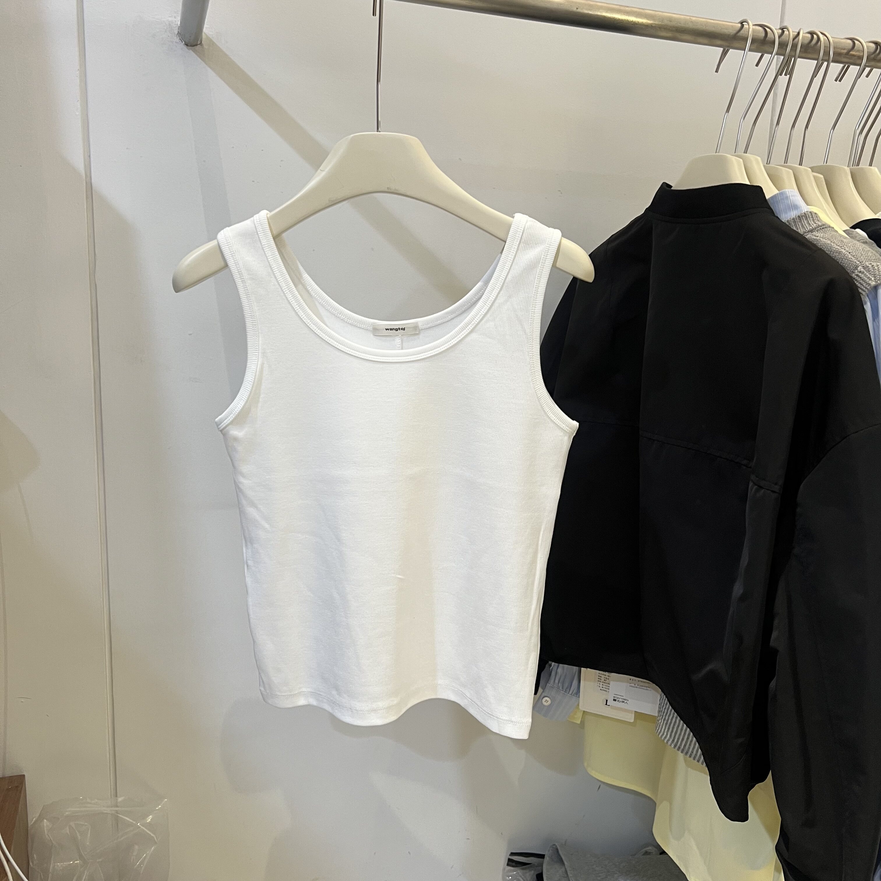 W.T正品2026春夏新款韩版纯色百搭打底吊带背心内搭外穿无袖上衣