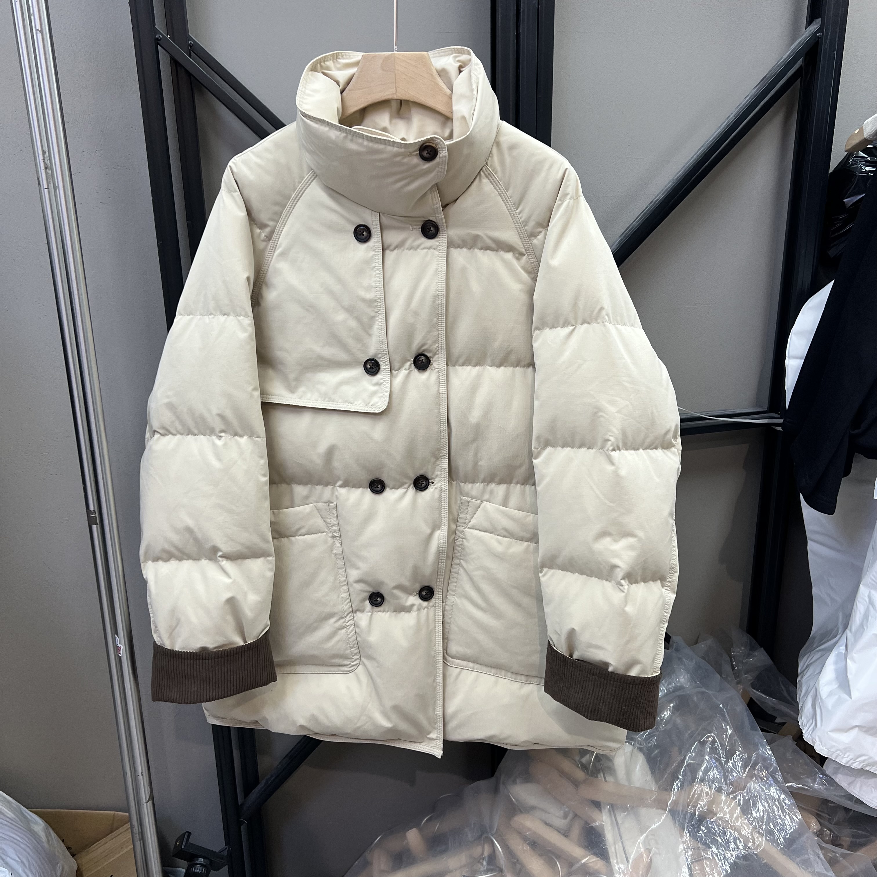 时尚立领双排扣中长款羽绒服外套