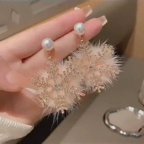New Trend Christmas Element Earrings Temperament Senior Zirc