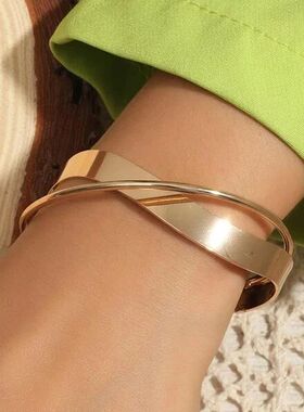 Geometric Open Bracelet for Women Gold Color Smooth Metal Si