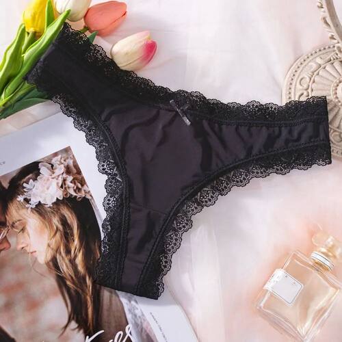 Comfortable Seamless Ice Silk Panties Cotton Crotch Low Wais
