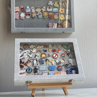 带支架徽章收纳盒大玻璃防尘展示框泡泡玛特吧唧整理盒桌面置物架