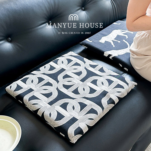 提花高级感慢回弹椅垫坐垫